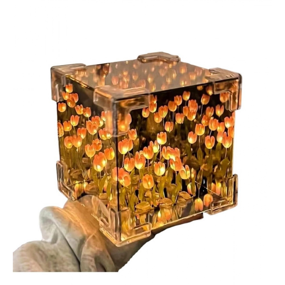Cube Tulip Lamp (Multicolor) - Image 2